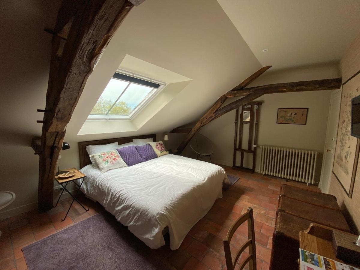 La Gironnerie Bed and Breakfast Loche-sur-Indrois Exteriör bild