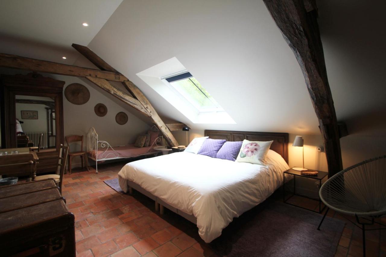 La Gironnerie Bed and Breakfast Loche-sur-Indrois Exteriör bild