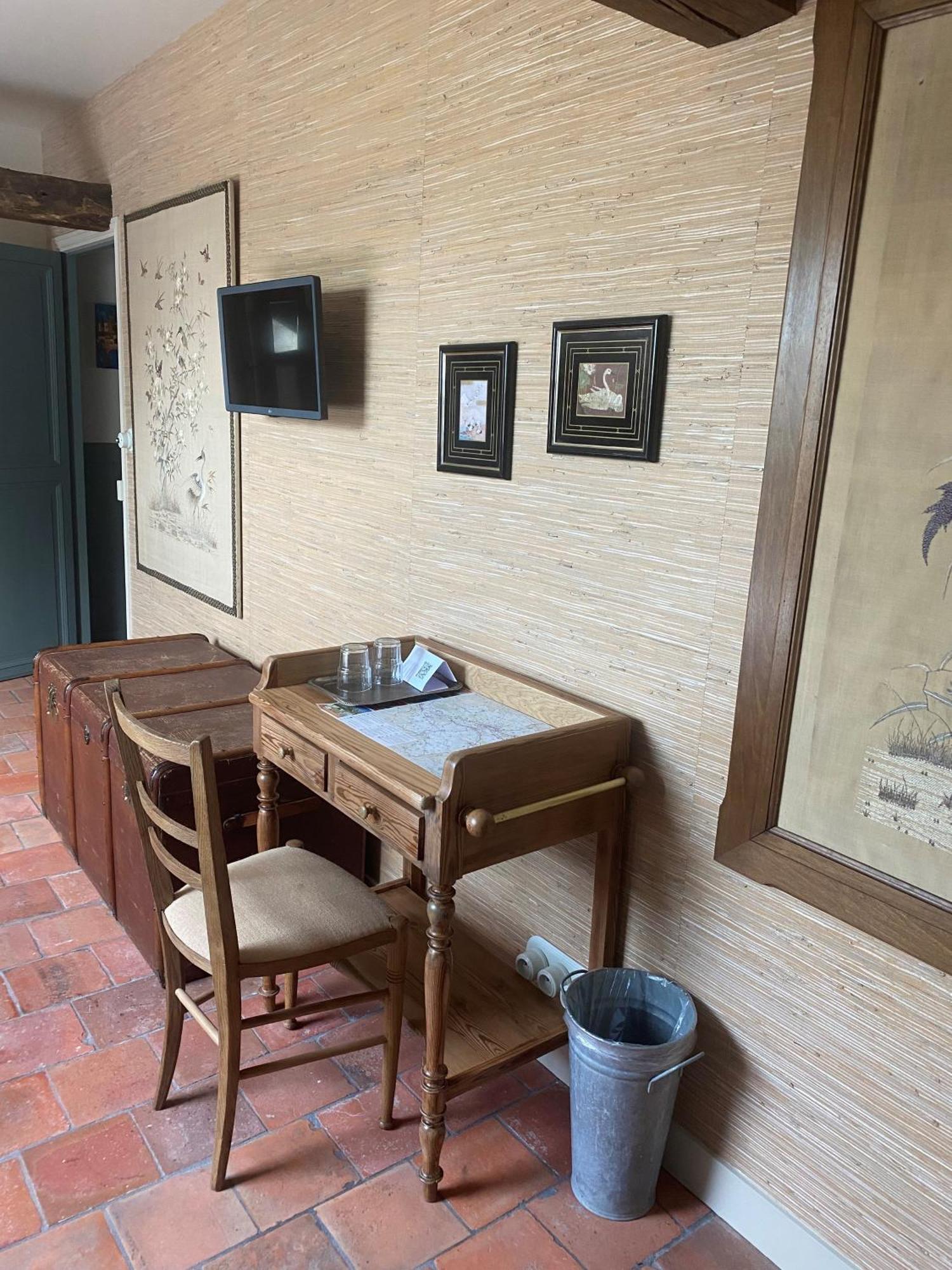 La Gironnerie Bed and Breakfast Loche-sur-Indrois Exteriör bild