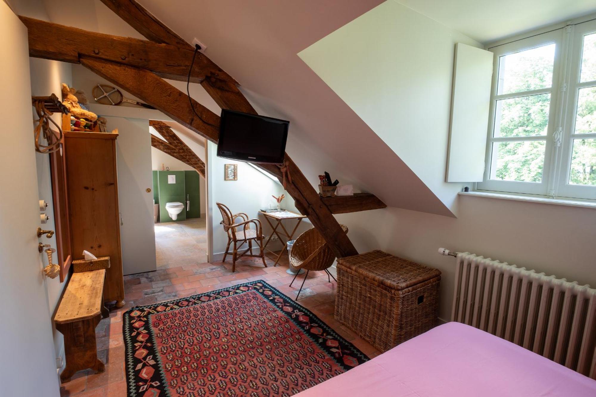 La Gironnerie Bed and Breakfast Loche-sur-Indrois Exteriör bild