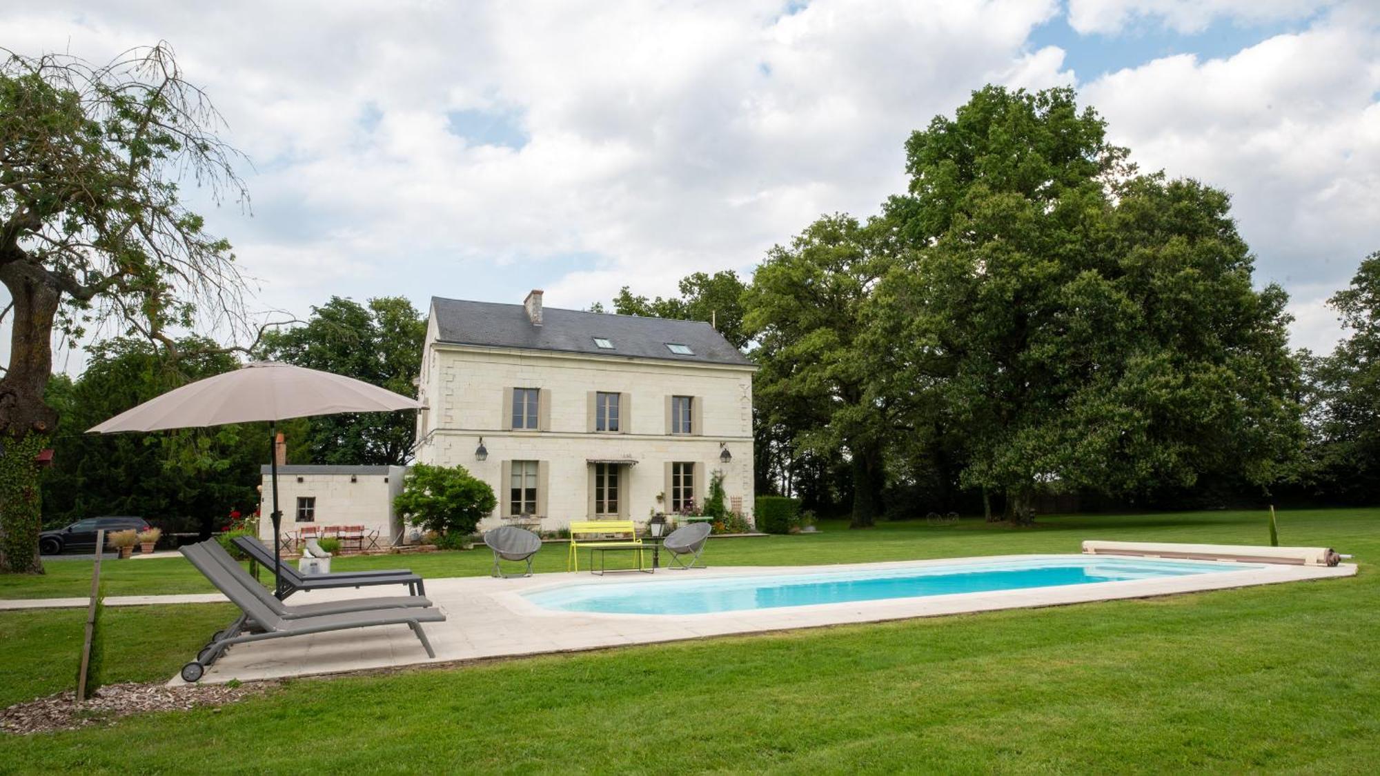 La Gironnerie Bed and Breakfast Loche-sur-Indrois Exteriör bild